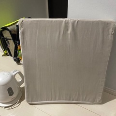 低反発フロアクッション３個まとめての画像