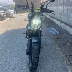 ハスクバーナ　スヴァルトピレン125の画像