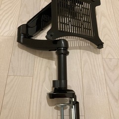 パソコンアームの画像
