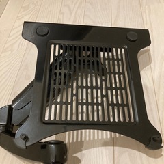 パソコンアームの画像