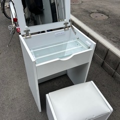 ドレッサーの画像