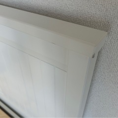 ホワイト木製ソファベッド 引き出し付き ASVANGマットレス (ヤス