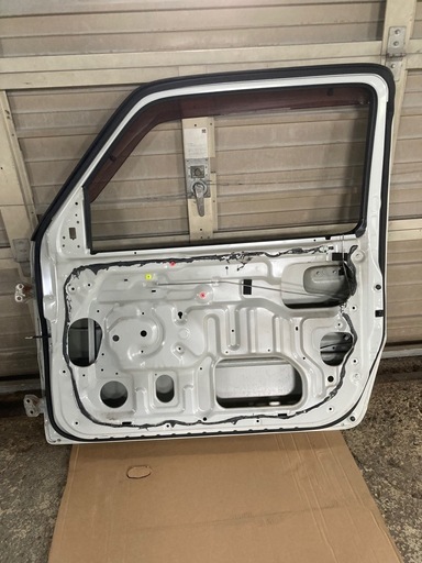 JB23 スズキ ジムニー 右 運転席ドア Z7T パールホワイト 8型外し