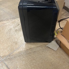 【予定者あり】無料で差し上げます。10リッター小型冷温機　動作未確認の画像