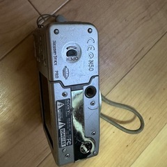 ソニーのコンパクトデジタルカメラ、DSC-W5の画像