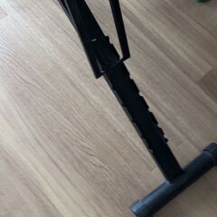 折り畳み式のベンチプレス台の画像