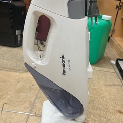 【引き渡し予定者あり】無料で差し上げます。パナソニック　掃除機　動作確認済み　その1の画像