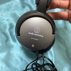 【取説あり】audio-technica ATH-250AV 有線ヘッドホンの画像