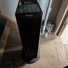 タワーエアファンとヒーター