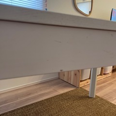 IKEA エーケダーレン　ダイニングテーブルの画像
