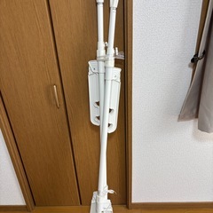 物干し つっぱり式 突ぱり窓枠竿受け の画像