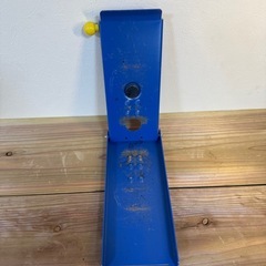 足踏み式 缶つぶし器の画像