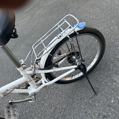 折りたたみ自転車の画像