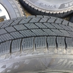 165/70R14 スタッドレスタイヤ付きアルミホイール4本セットの画像
