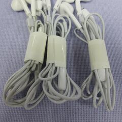 ( M-850 )iPhone用 イヤホン ３個まとめて まとめ売り 中古 動作確認済みの画像