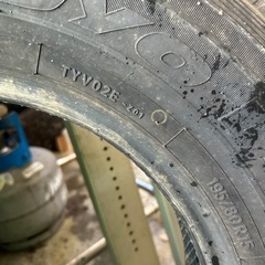 195\80\15  ４本　TOYO V-02の画像
