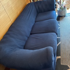 三人掛けソファの画像