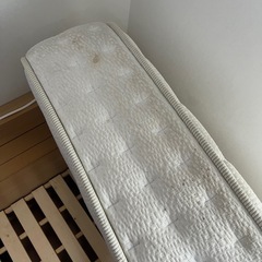 ニトリのシングルマットレスの画像