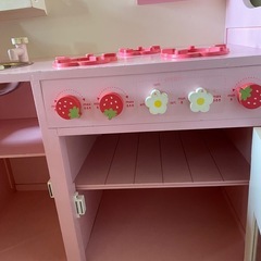 子供おもちゃままごとキッチンの画像