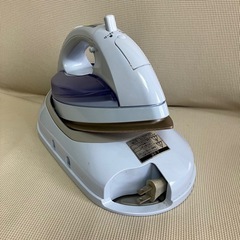東芝　コードレス　スチーム　アイロンの画像