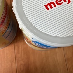 【お譲り先決定】粉ミルク　ほほえみ　2缶の画像
