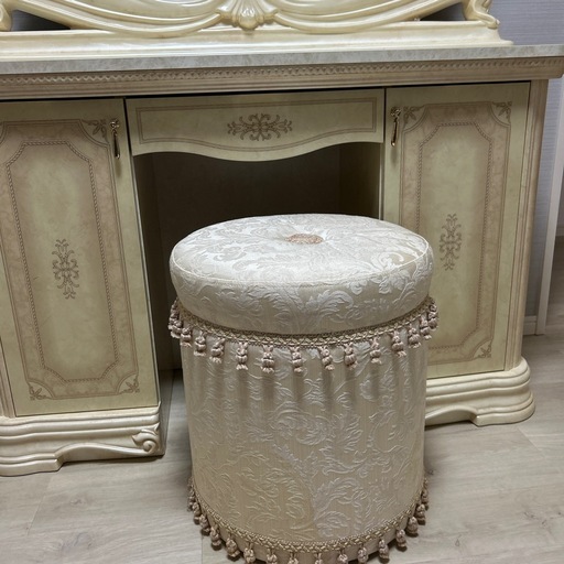 イタリア家具　サルタレッティー　鏡台　　　