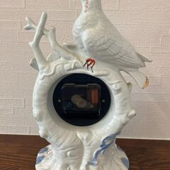 【中古】台湾 陶器でできた鳩の置き時計 動作確認済みの画像