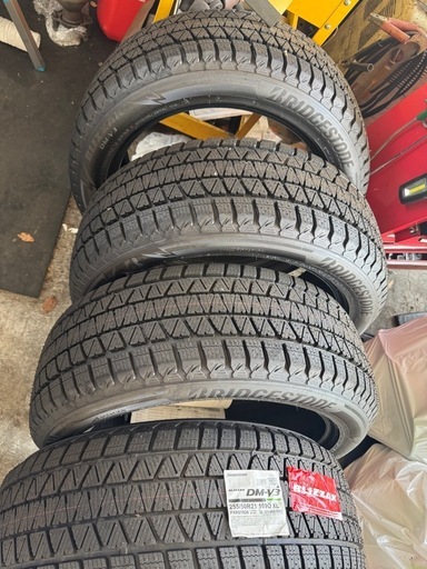 【新品】ブリヂストン BLIZZAK DM-V3 スタッドレスタイヤ 255/50R21 109Q 4本セット