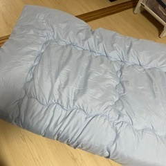 シングル掛け布団と敷布団セットの画像