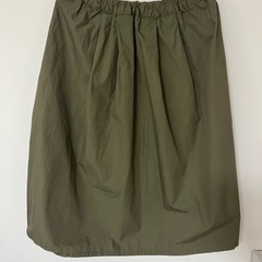 【9月末廃棄予定】　スカート 3着　M〜Lの画像