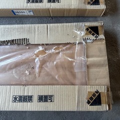 クローゼットドア一式、新品未使用、訳あり　の画像