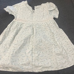 花柄ワンピース　90の画像