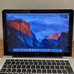 古いMacBookの画像