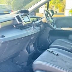 フリードスパイク　両側パワースライドドア　車検9年5月♪ 即乗り‼️ナビ　バックカメラ　の画像