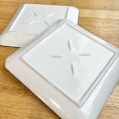 花柄　お皿2枚の画像