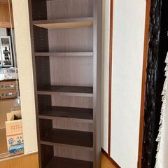 縦置き型本棚　ニトリの画像