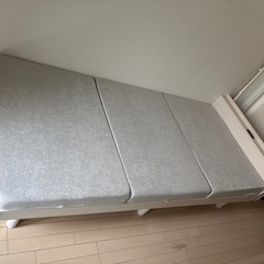三つ折りマットレス　シングルサイズの画像
