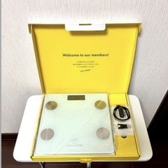 チョコザップ入会特典体重計の画像