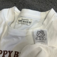 ハローキティTシャツの画像