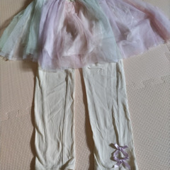 スカッツ　2枚　130センチの画像