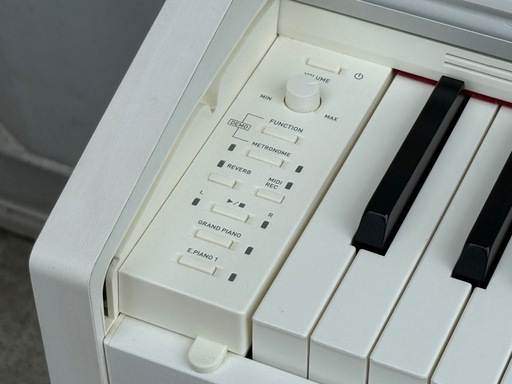 P136◇カシオ◇デジタルピアノ◇電子ピアノ◇2020年製◇象牙調・黒檀調