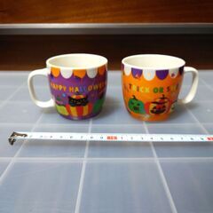 8個セット　マグカップ　小さいサイズ　ハロウィン　猫　カトウシンジの画像