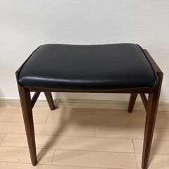 椅子　　ニトリの画像