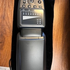 美品【FUJIFILM X-T50 /レンズ
キット】の画像
