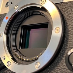 美品【FUJIFILM X-T50 /レンズ
キット】の画像
