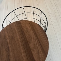 サイドテーブルの画像