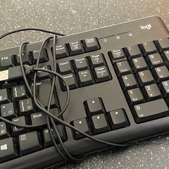キーボード　ロジクールの画像