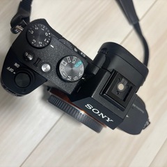 【元値中古15万円】SONY α7 II ミラーレス一眼カメラ標準ズームレンズ付の画像