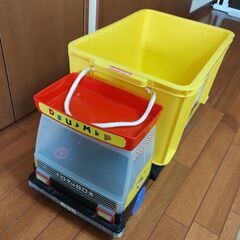 トラック型　おもちゃ箱の画像