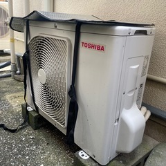 2022年製TOSHIBAエアコン2.2kw 6〜8畳用の画像